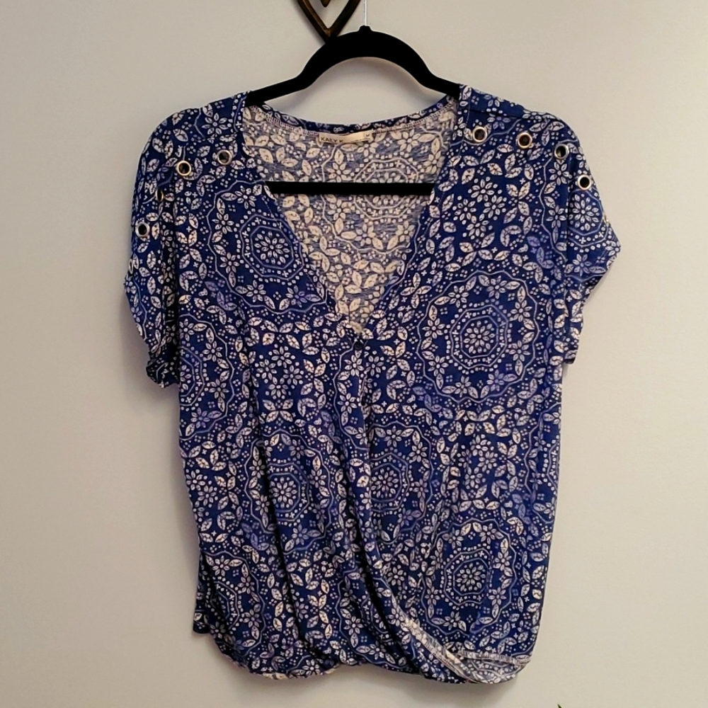 Flowerful Top